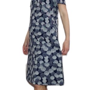 Φόρεμα Κοντό Μανίκι Βισκόζ Εμπριμέ μπλε κάμπος με μπεζ μεγάλα πουά με πέταλο,